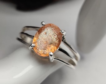 Anel de Pedra do Sol com Corte Oval, Prata de Lei 925, Anel com Gema Laranja Natural AAA Facetada, Anel Ajustável Feito à Mão, Presente Ideal para Ela