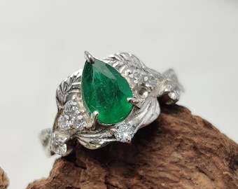 Anel de prata de lei com esmeralda em formato de pera, anel de noivado com esmeralda, joia de prata com pedra de nascimento, anel para presente de casamento.