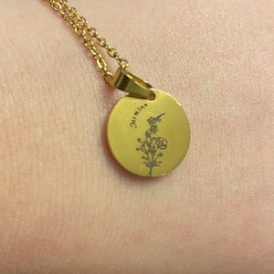 Personalized Birth Flower Necklace Custom Name Birth Month Jewelry Mothers Day Gift Best Friend Necklace Dainty Necklace Mom Gift for Her