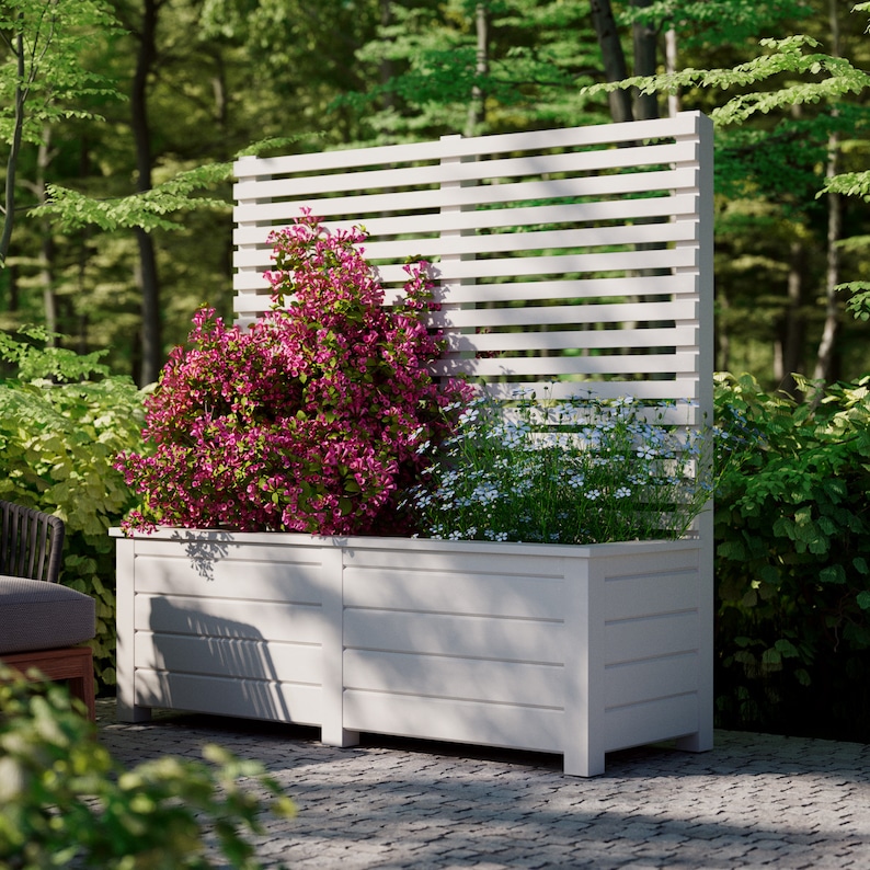 Build plans large planter box with screen DIY image 1