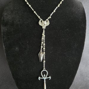 Vampyre necklace