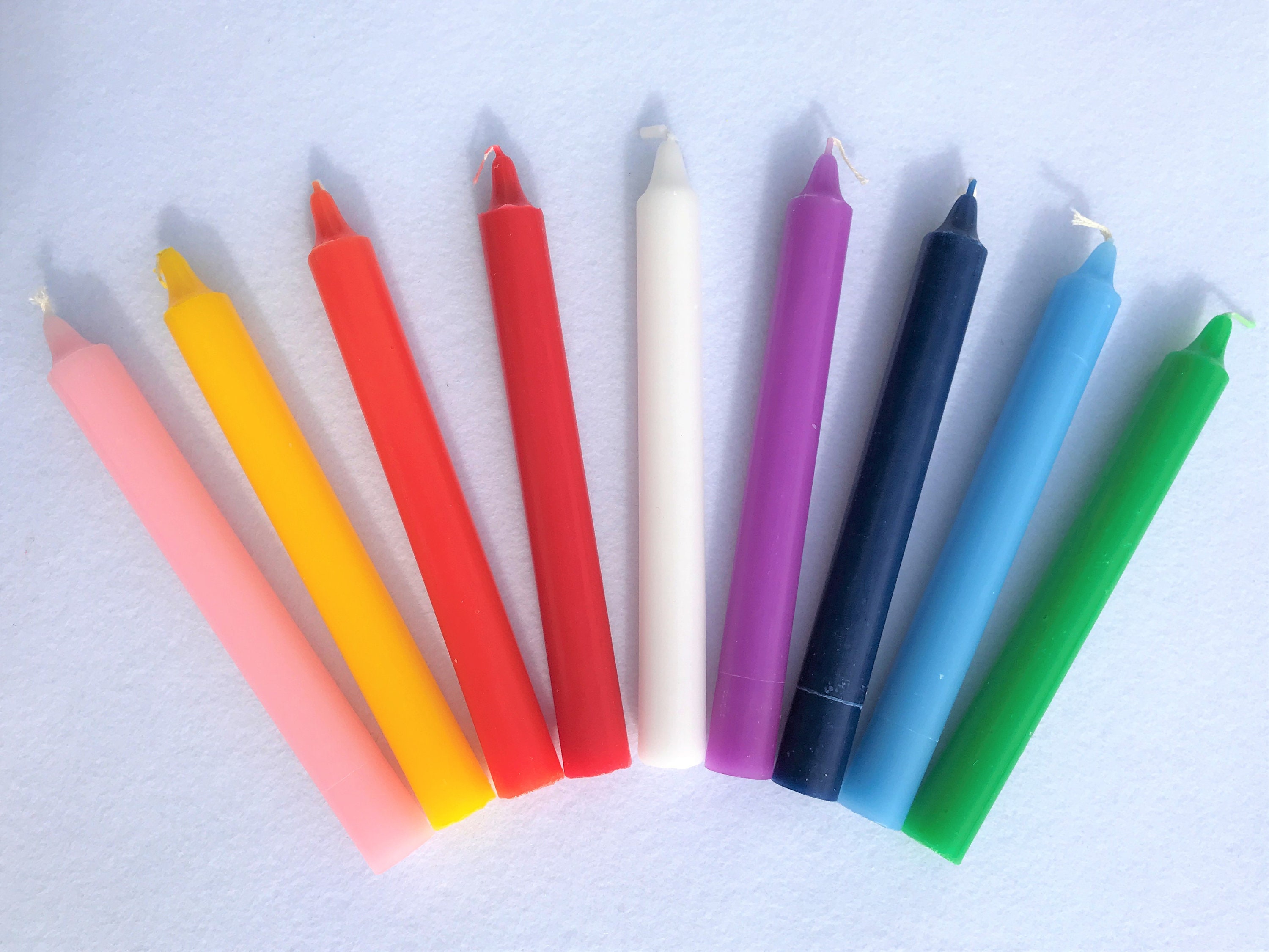 Bougie Teintée Hauteur 22cm Environ 8H Couleur Au Choix