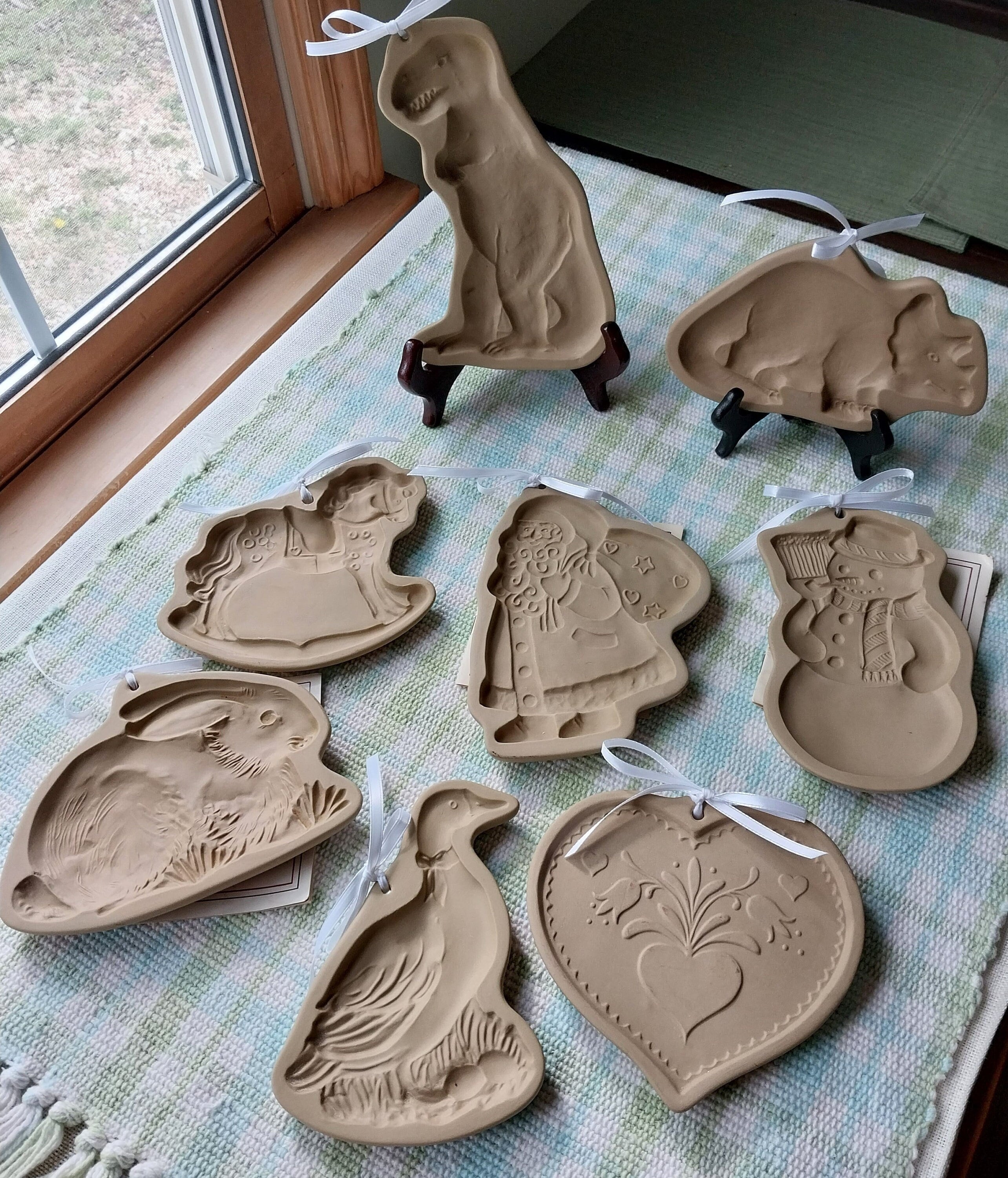 Lot Of Ceramic Cookie Molds Brown Bag Art