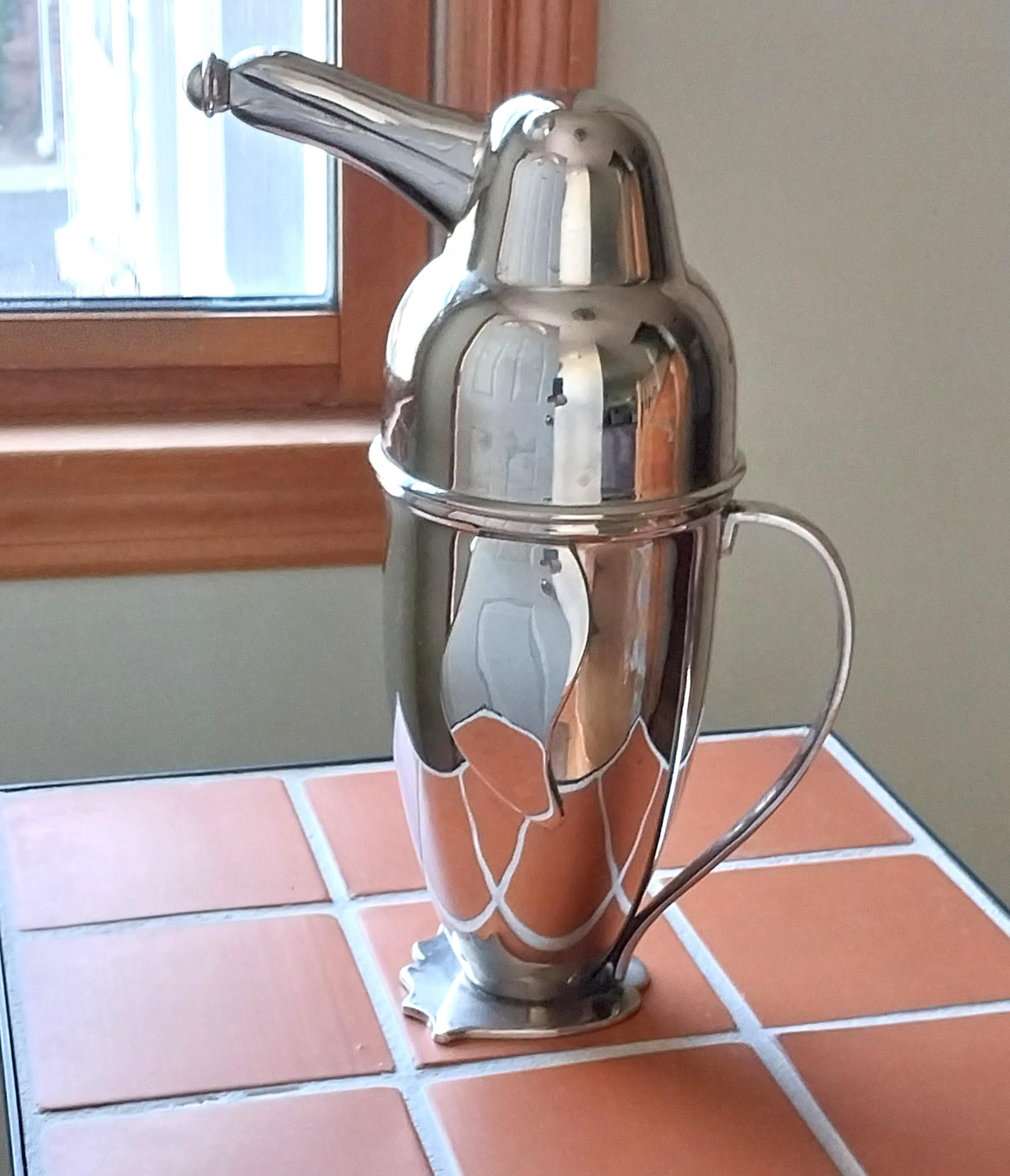 Falstaff英国silverplatedカクテルシェイカー : ヴィンテージ Cocktail Shaker Penguin Art Deco Restoration Hardware Vintage