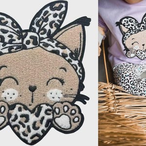Toppa in ciniglia a forma di gattino – 15 x 13,5 cm termoadesiva | Prodotto in Germania
