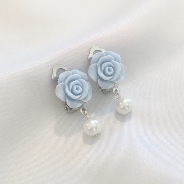 Flower girl clip ons with pearl light blue flower girl gift sky blue earrings little girl gift little girl clip ons earrings flower clip ons