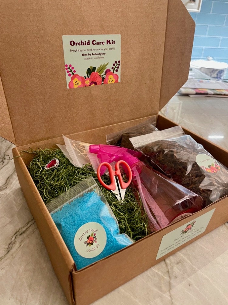 Orchid Care Kit -  Green Moss - All you need to care for orchids! Great Gift! For Orchid Lover, Plant Lover, Gardener, Birthday Gift!