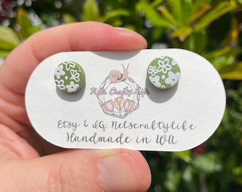 Crazy Daisy Green Studs, Vinatge inspired studs, Pyrex Stud earrings