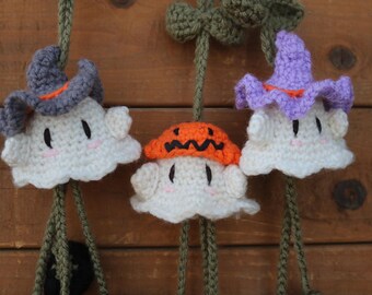Crochet Ghost Car Charm: Handmade/ prefect gift