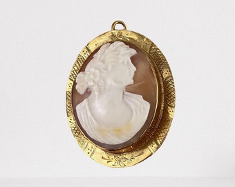 Victorian 10K Yellow-gold Shell Cameo