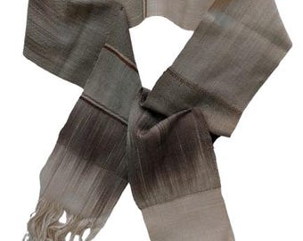 Bufanda unisex tejida a mano de bambú y seda