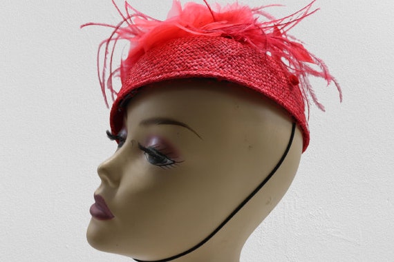 Vintage Ladies Liz Claiborne Red Fascinator Hat - image 2
