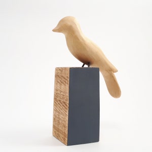 Painted, Wooden Carved Bird, Wooden Handmade Bird, Statue Decorative, Sculpture for Home, gift for bird lover,
