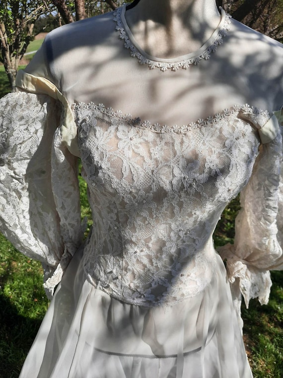 1970s homemade gorgeous white Romantic Victorian … - image 3