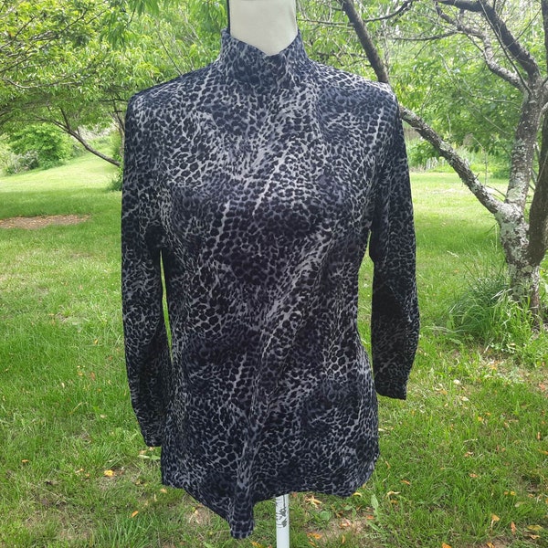 Vintage-Inspired Black Cheetah Graphic T-Shirt – 100% Cotton, Loose Fit, Washed Fabric