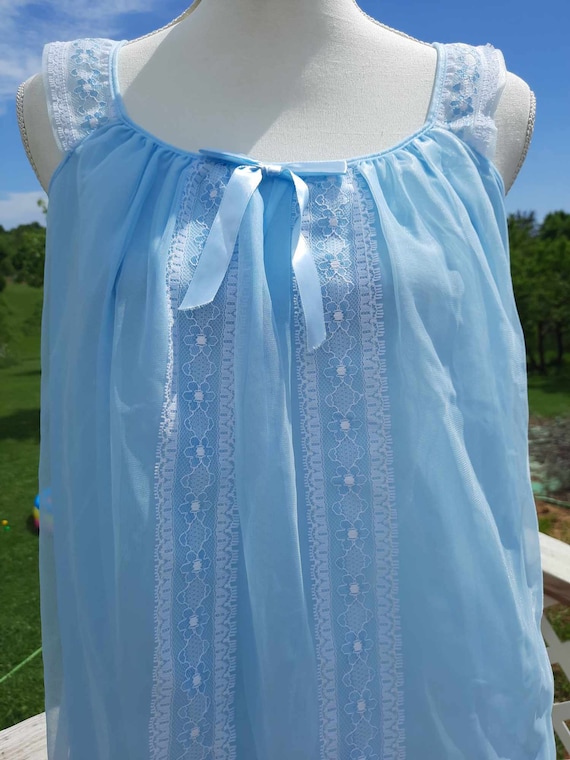 1970s pastel blue babydoll lace nightgown Gem