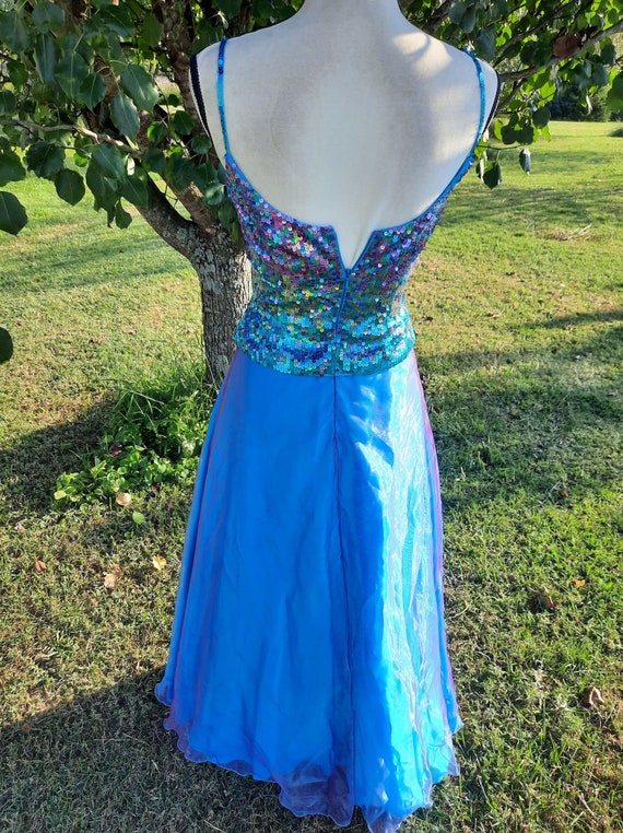 Gorgeous blue and purple shiny sequin mermaid for… - image 6