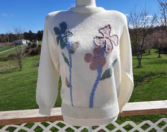 1980s adorable flower blue, pink, green, and white pullover soft sweater