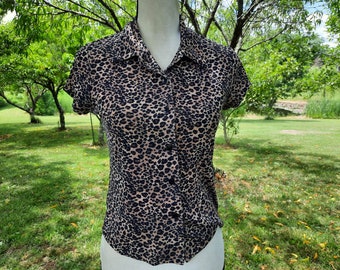 1990s-Y2K sparkly cheetah animal print button up blouse