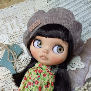 Beret for Blythe, Blythe hat, Blythe accessories, Blythe clothing