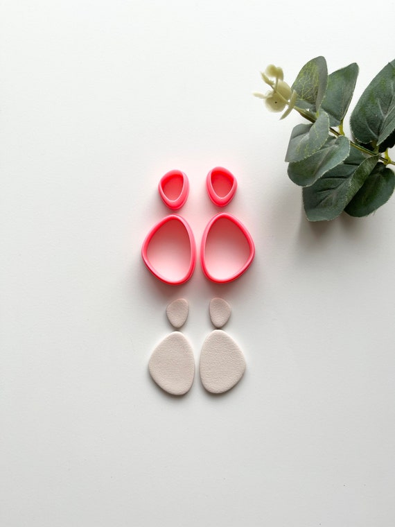River Side Pebble Polymer Clay Cutters: Vee Clay Design