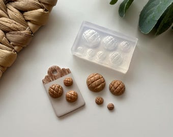 Mini Forma de Pão de Silicone: Fazendo Brincos de Argila de Polímero