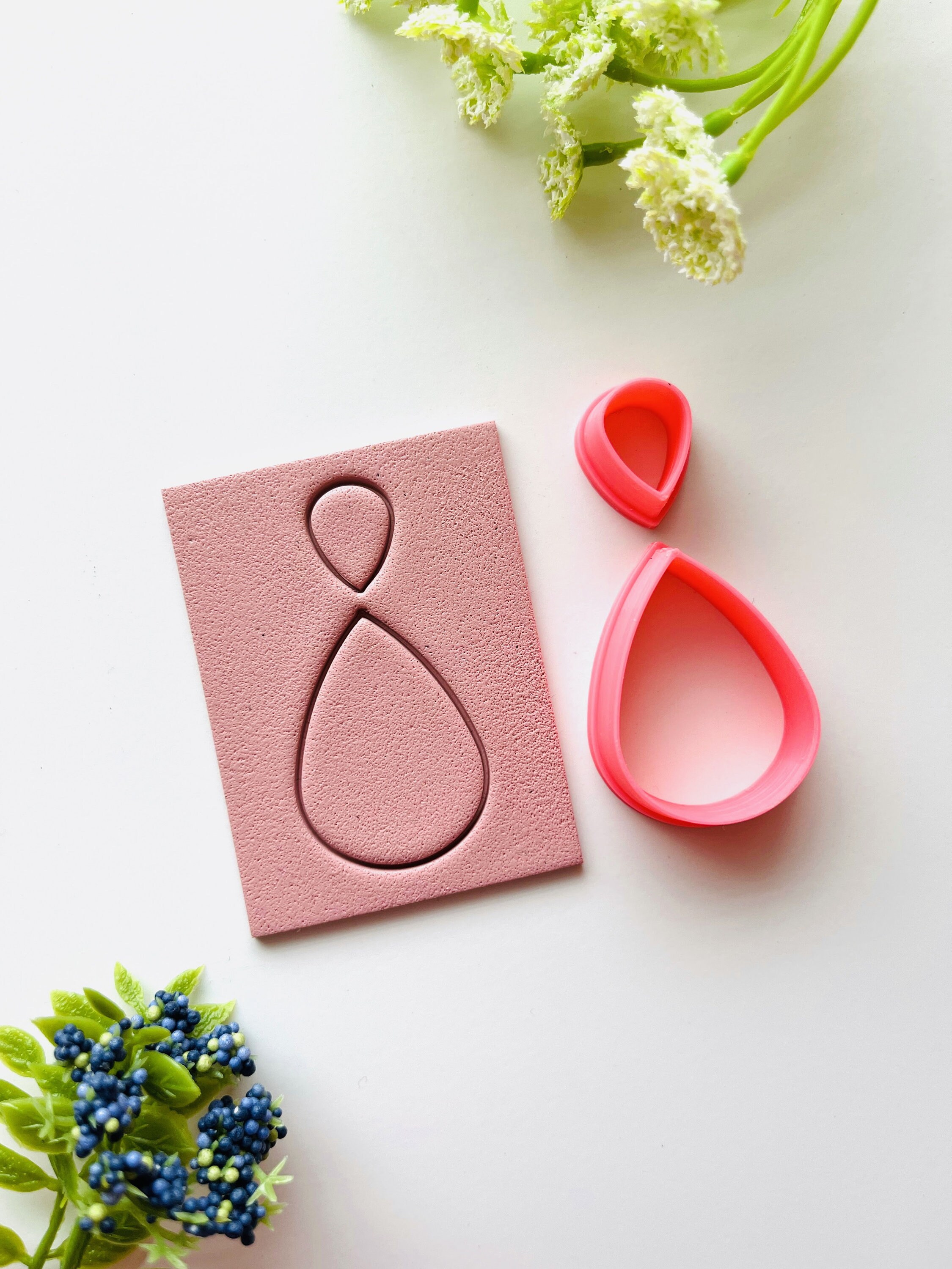 Elegant Teardrop Outline and Stud Clay Cutters / Polymer Clay Cutters / Jewellery Tools / Earring Making / Clay Tools