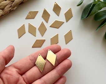 Rhombus Textured Charm (2 Pcs) / Polymer Clay Tools / Jewellery Tools / Jewellery Findings / Clay Tools / Brass Charm / Raw Brass