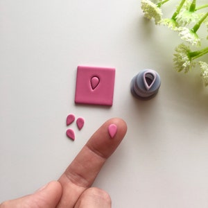 Daisy Flower Petal Mini Clay Cutter / Polymer Clay Cutters / Micro Cutters / Earring Making / Clay Tools/ Autumn/ Fall