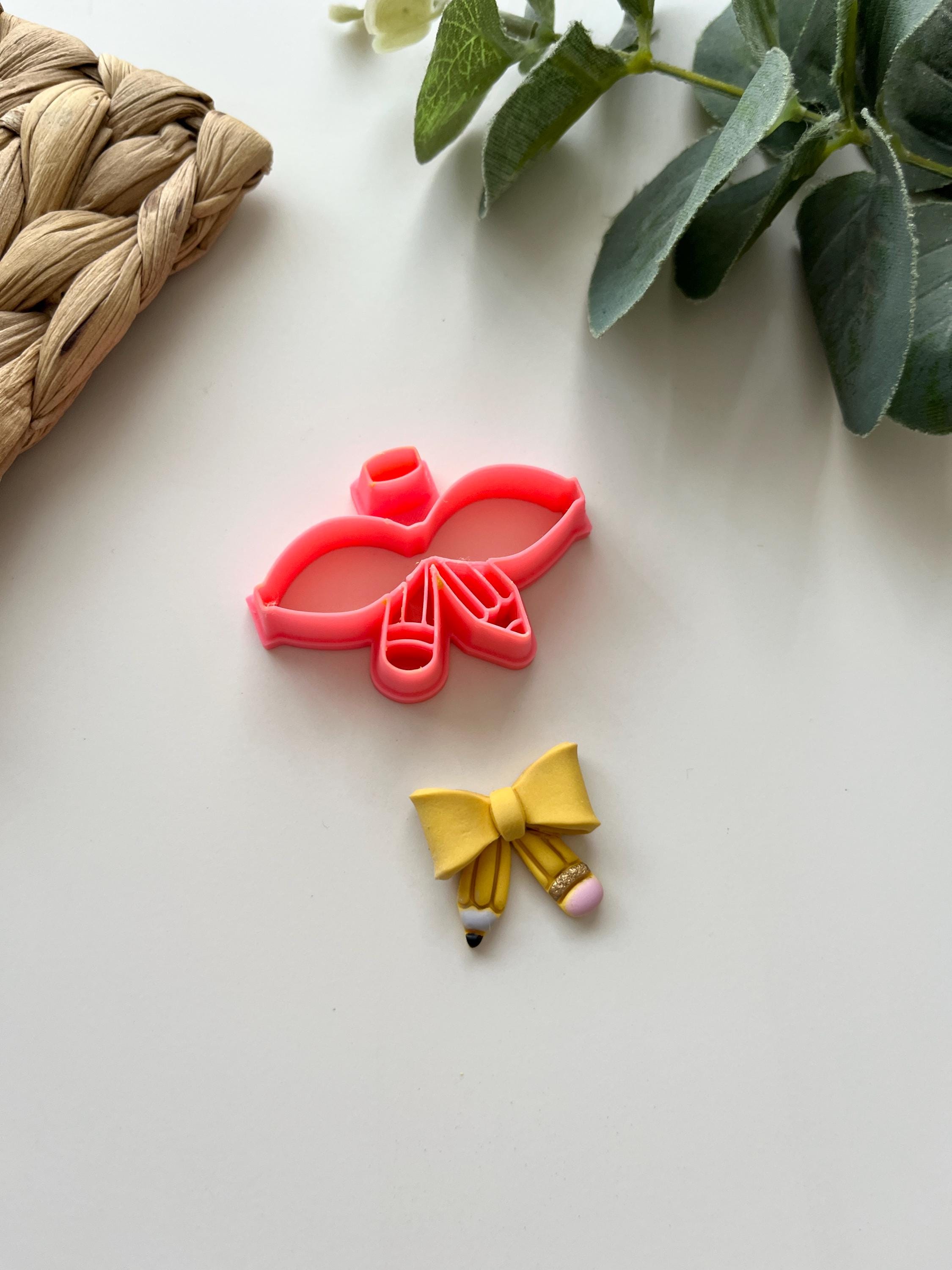 Curved Pencil Bowtie Clay Cutter: Polymer Clay Earring Jewelry Tool