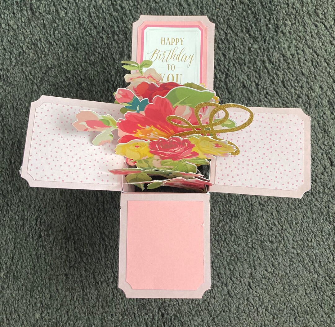 Handmade Pop up 3D Flower Bouquet Card With Happy Birthday Message ...