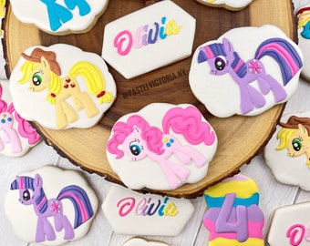 Personalized  pony ookies,  p@ny party, birthday cookies, favors cookies, magical pony