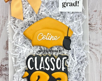 Graduation sugar cookies, diploma cookies gift, graduation party favors, custom graduation, personalized graduation cookies, graduation 2022