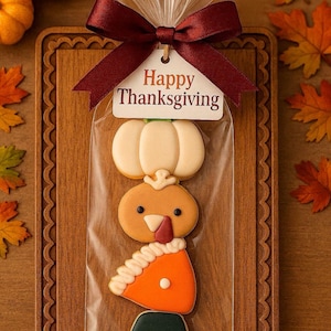 Thanksgiving gift cookies Set, Fall Cookies Gift Set of 4 Cookies, Thanksgiving Treats for Guests and Dessert Tables, Turkey mini Cookies.