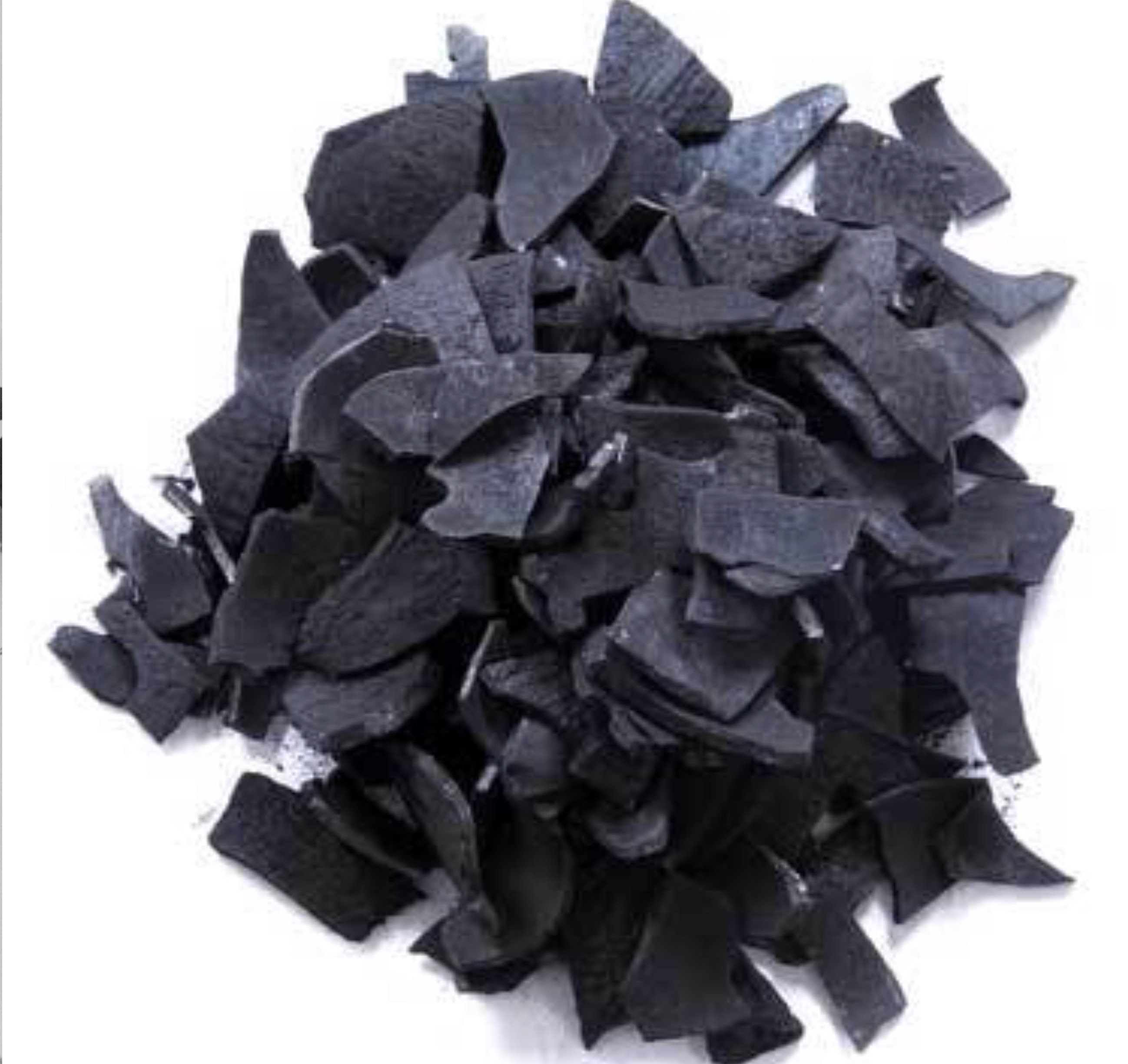 ORGANIC HORTICULTURAL GRADE COCONUT HUSK CHARCOAL MADE FROM COCONUT SHELLS 