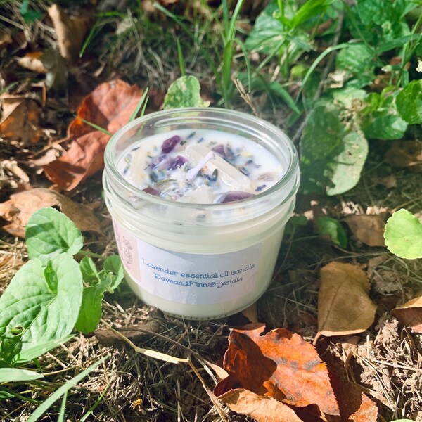 Lavender essential oil candle