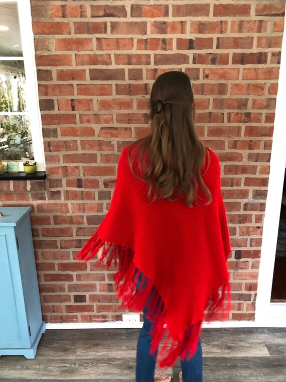 Cherry Red Vintage 60s Poncho Soft - image 5