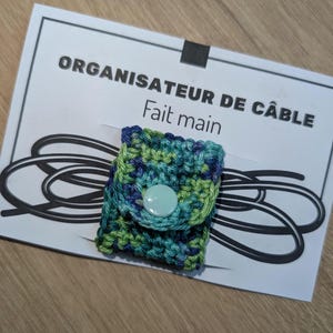 Cable organizer