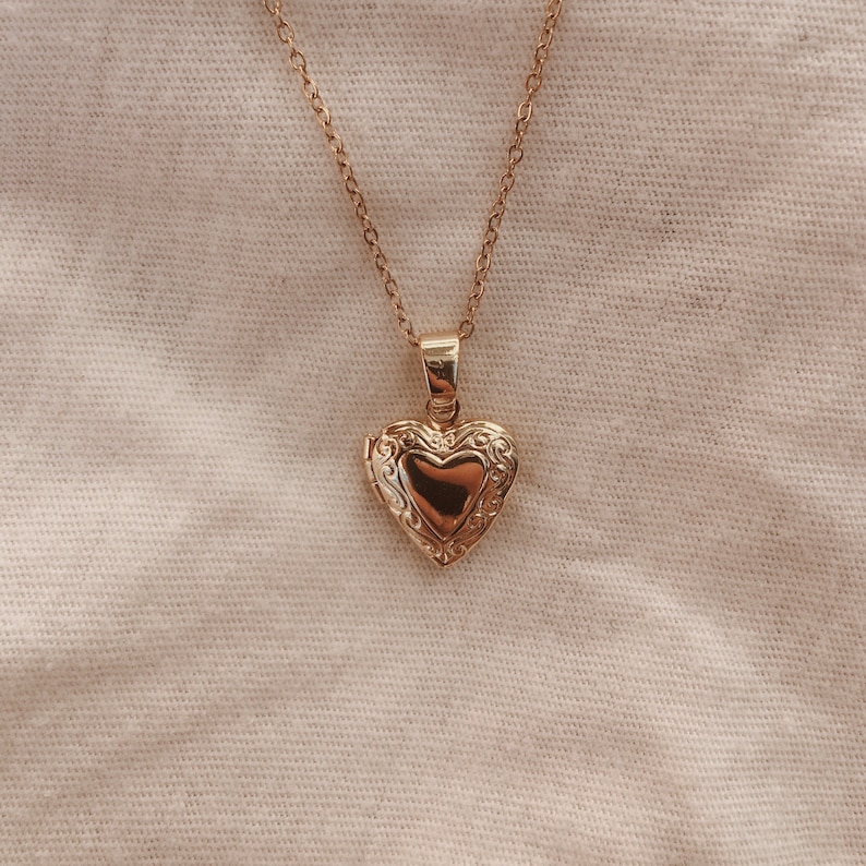 Gold plated heart necklace Jude image 1