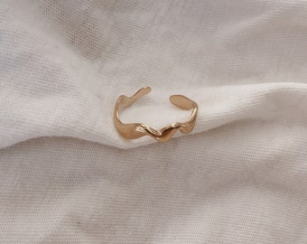Gold plated ring „Sara“
