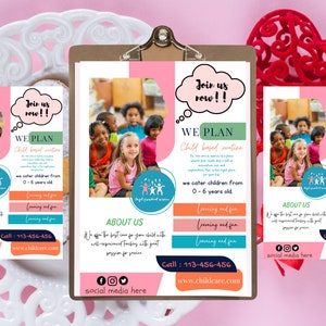 Kindergarten-Flyer-Vorlage |QR-Code|  Kita Flyer | A4 Größe | Familien Tagespflege zum Ausdrucken | editierbar|sofort download | Tagespflege zu Hause |