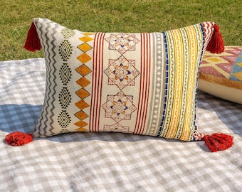 Handcrafted Cotton Pillow Cover with Tassels, Geometric Tribal Design