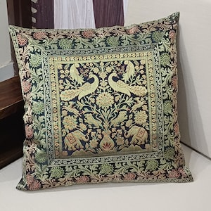 Fodera per cuscino per divano in seta indiana nera e oro Elefante e pavone Fodera per cuscino per divano Decorazioni per la casa 16x16 pollici Set 1 pezzo, 2 pezzi, 3 pezzi, 5 pezzi