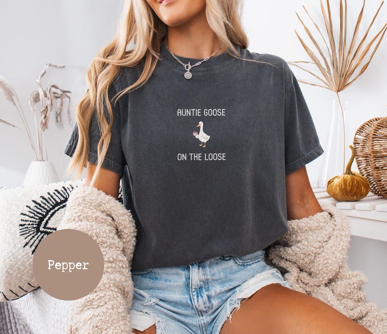 Comfort Colors funny goose shirt aunt silly goose tshirt pregnancy reveal gift for auntie new aunt gift for sister image 6