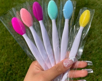 Exfoliating Lip Brushes | Lip Scrubber | Exfoliator