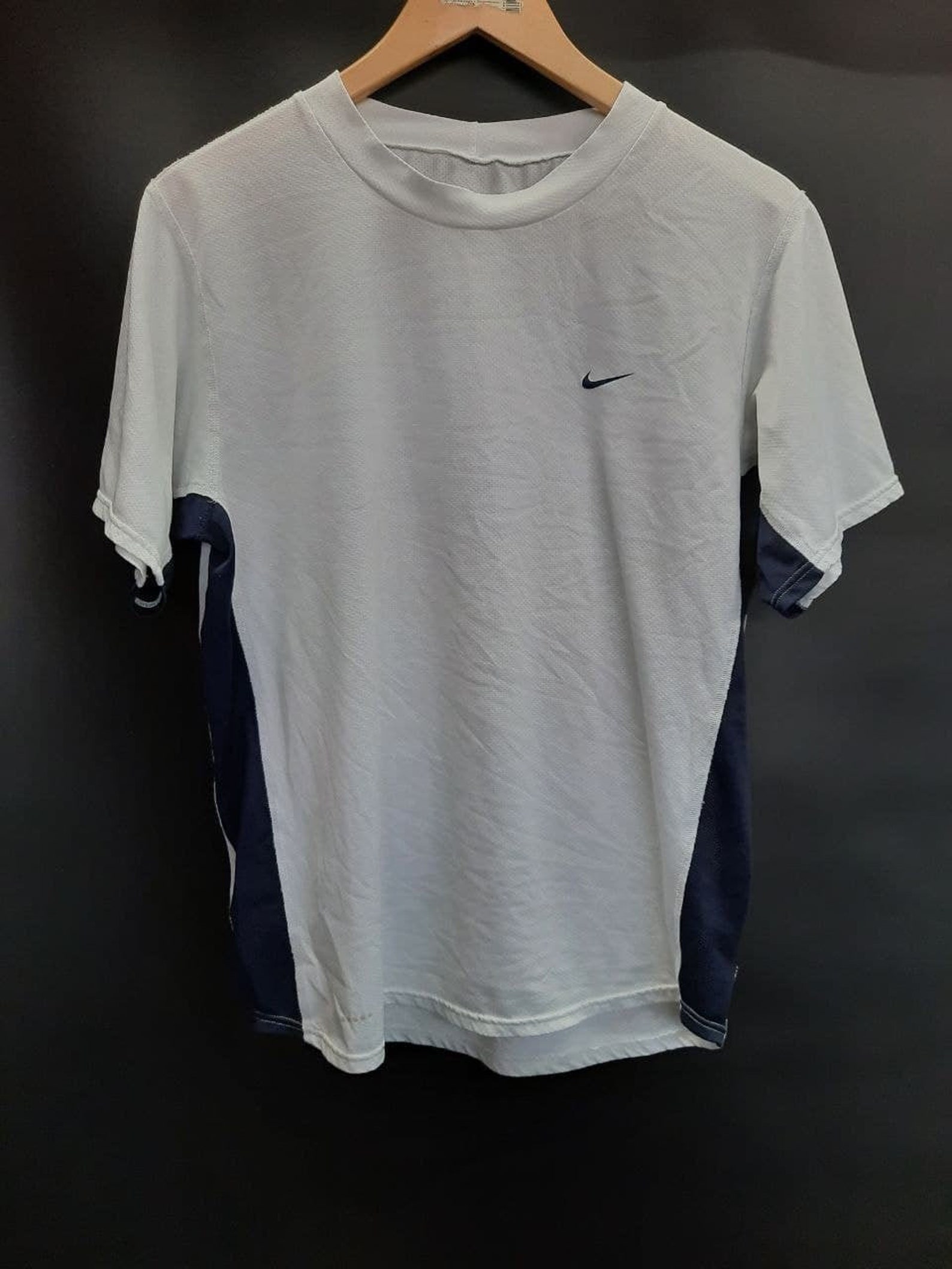 Nike Vintage T Shirt
 Nike Vintage T Shirts Top logo rare sport