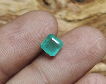 Natural Zambian Square Emerald Untreated Gemstone: 1.60 Carats Green Emerald Cut 6.6X6 mm