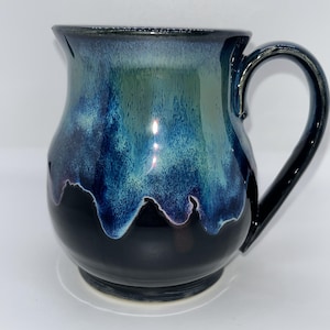 Northern Lights 17 Oz Mug