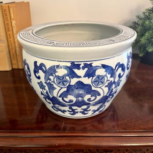 Vintage 9.5" Wide Blue & White Chinoiserie Cachepot Planter | Large Porcelain Jardiniere | Floral Cache Pot