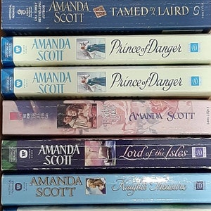 Amanda Scott, Choose Your Title, Paperback Novels, Paperback Books, Romance Books, Used Books, Historical Romance